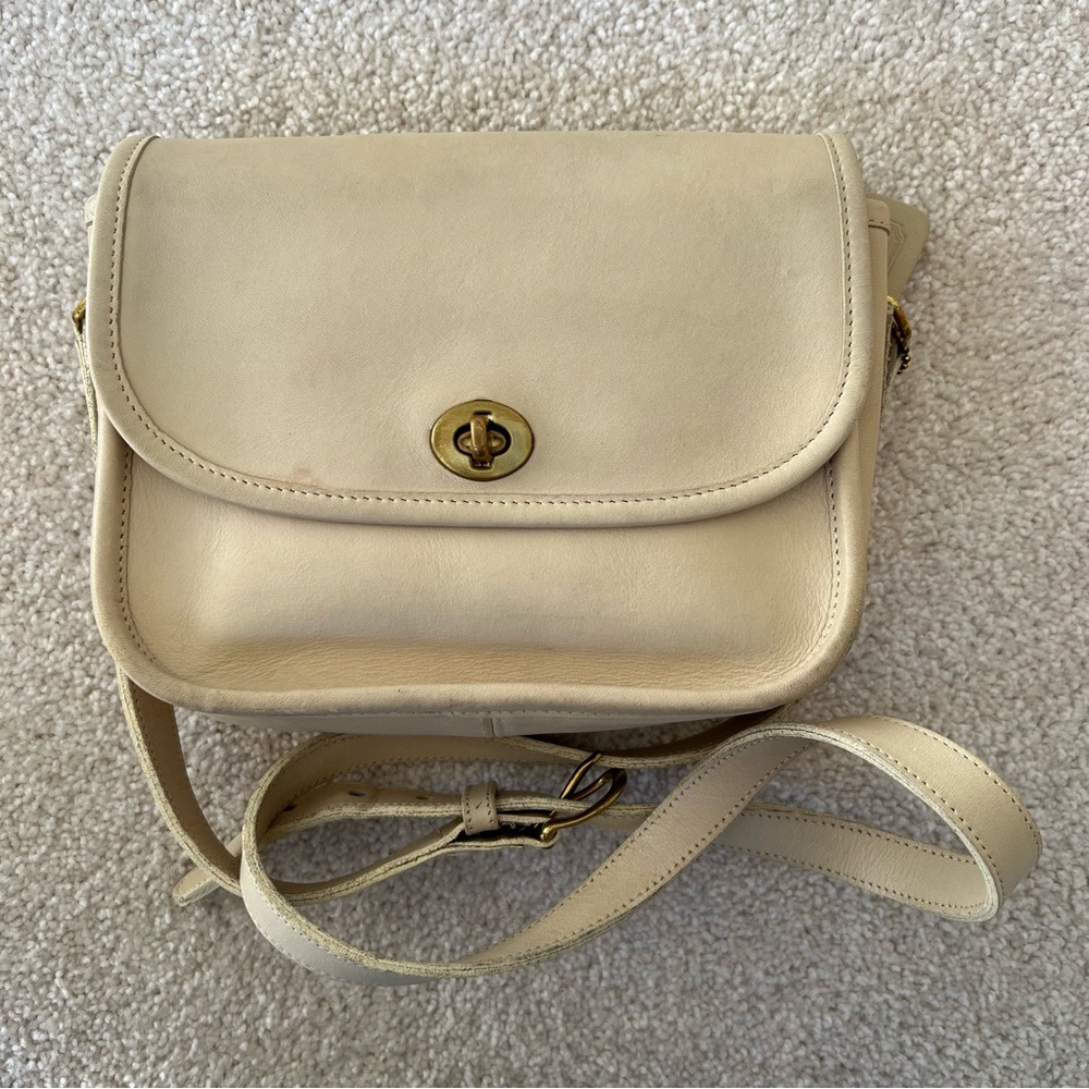 Coach Collegiate Bag #9815 in Bone color Made in USA - Picture 3 of 10